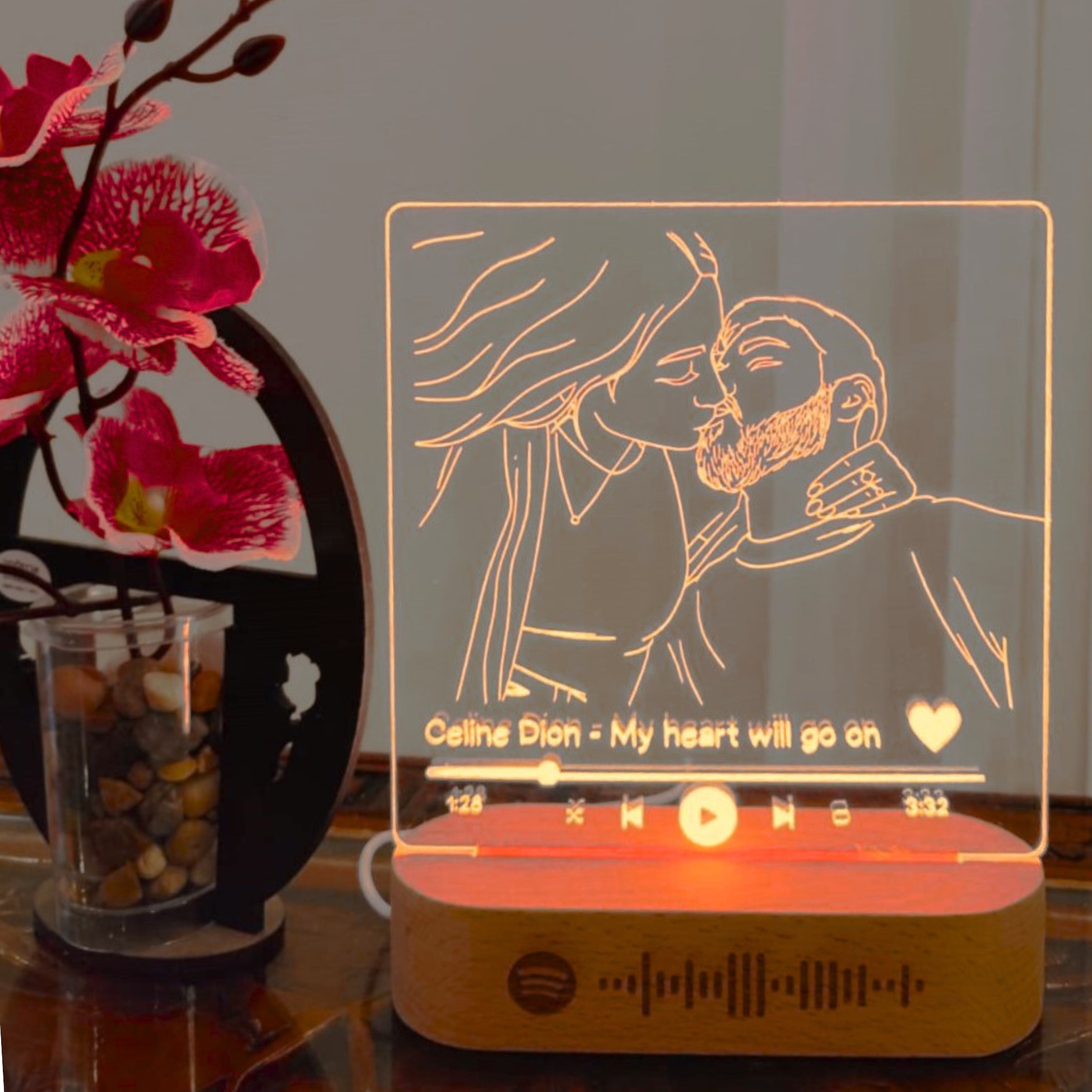 מיוזיק גלאס - מנורת לילה עם תמונת איור ושיר אישי - Spotify